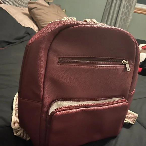 ThirtyOne - Picture 2 of 4